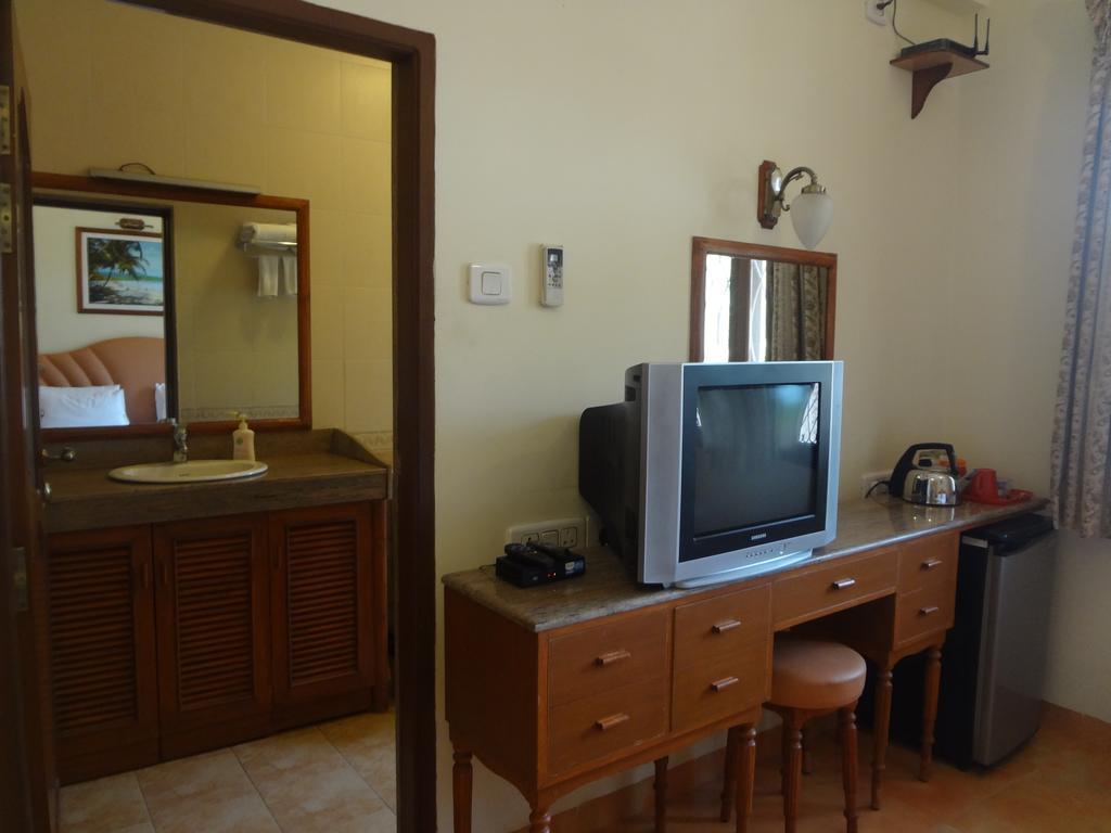 Hacienda De Goa Resort Vagator Buitenkant foto